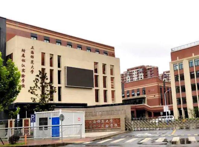 售楼处发布：开盘顺销分秒递减中！凯发k8国际登录招商时代潮派网站(图3)