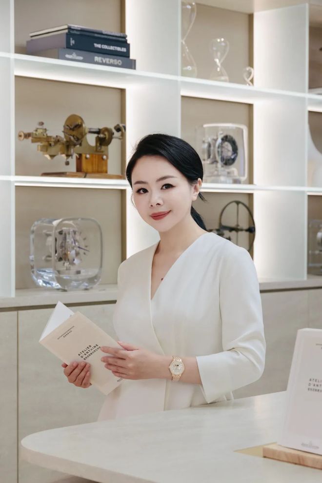 着女性的“时间进化史”章子怡最爱的腕表里藏(图35)